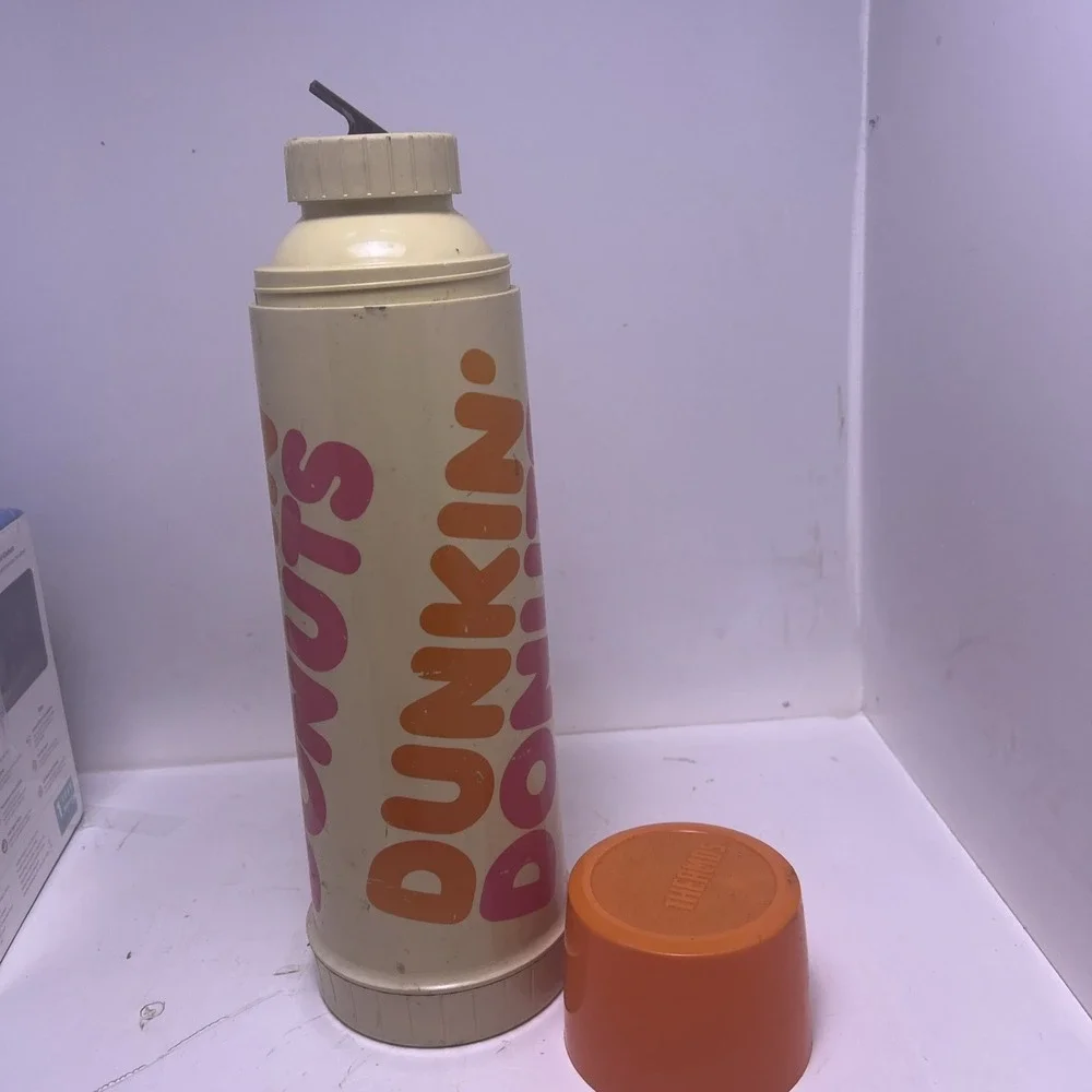 Dunkin' Donuts~24oz Metal Thermos~Vintage~1980s~Pre-Owned